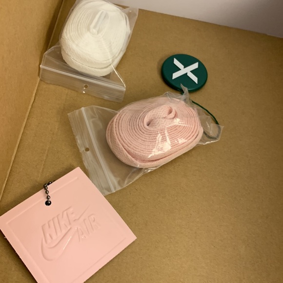 Not for sale YET - Air Jordan 1 Hi OG Bubblegum Women’s Size 8 - Picture 10 of 10